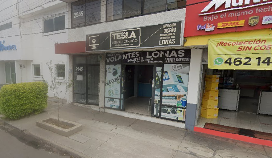 Tesla centro de impresión